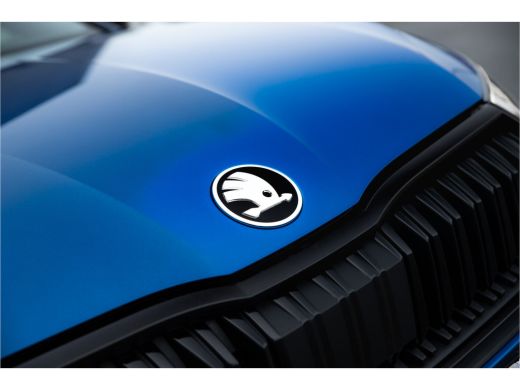 Skoda Octavia Combi 1.5 TSI MHEV 150pk Sportline Business | Achteruitrijcamera | Carplay | Keyless | Adaptive C... ActivLease financial lease