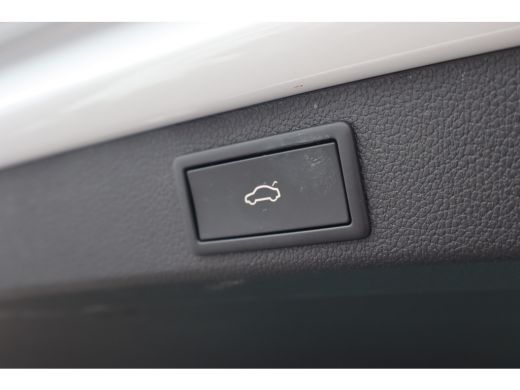 Skoda Superb Combi 218PK 1.4 TSI iV Sportline Business | Achterbank verwarmd | Dodehoek detectie | Elektrisch ... ActivLease financial lease