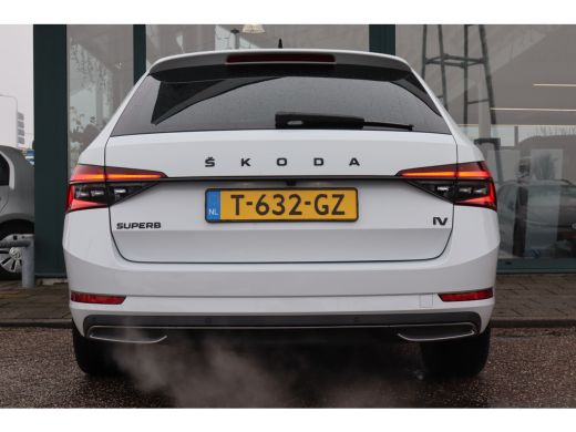 Skoda Superb Combi 218PK 1.4 TSI iV Sportline Business | Achterbank verwarmd | Dodehoek detectie | Elektrisch ... ActivLease financial lease