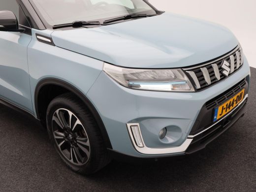 Suzuki Vitara 1.4 Boosterjet Comfort Hybrid 130 Pk | Trekhaak Afneembaar | Adaptive Cruise | Achteruitrijcamera... ActivLease financial lease