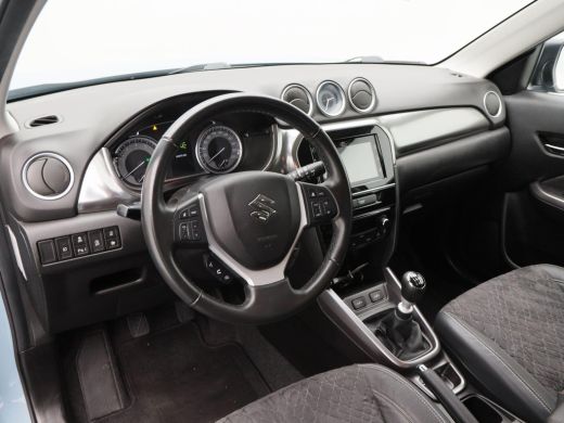 Suzuki Vitara 1.4 Boosterjet Comfort Hybrid 130 Pk | Trekhaak Afneembaar | Adaptive Cruise | Achteruitrijcamera... ActivLease financial lease