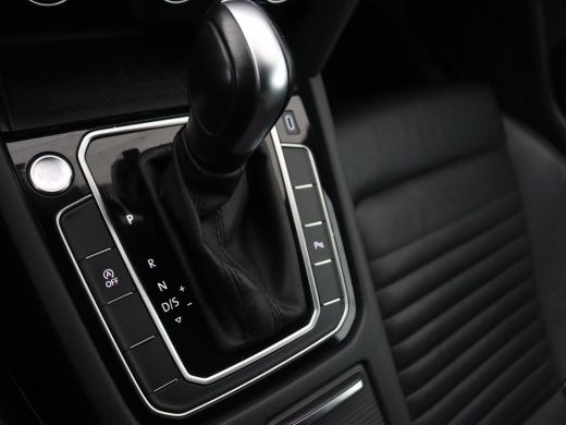 Volkswagen Passat 1.5 TSI R Line | Panoramadak | Nappaleder | Stoelverwarming | Massage | Memory | Camera | Matrix ... ActivLease financial lease