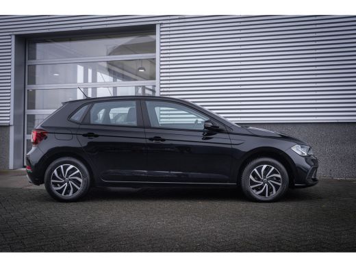 Volkswagen Polo 1.0 TSI Life | Airco | Lichtmetalen velgen 15" | Parkeersensor voor en achter ActivLease financial lease