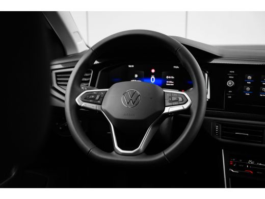 Volkswagen Polo Life Edition | 'App-Connect' smartphone integratie | Buitenspiegels elektrisch instel- verwarm- e... ActivLease financial lease