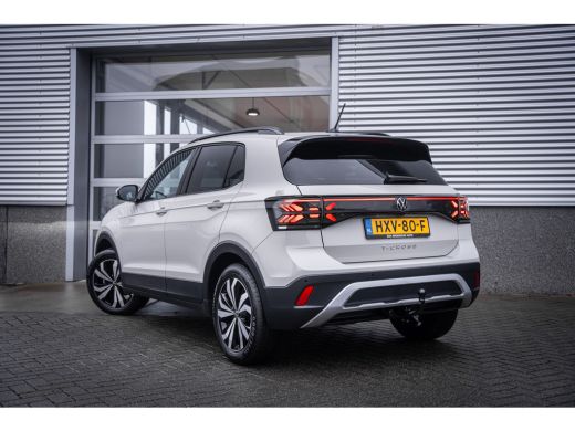 Volkswagen T-Cross 1.0 TSI Life Edition | Achteruitrijcamera | Lichtmetalen velgen 17" | Matrix LED koplampen ActivLease financial lease