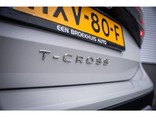 Volkswagen T-Cross 1.0 TSI Life Edition | Achteruitrijcamera | Lichtmetalen velgen 17" | Matrix LED koplampen ActivLease financial lease