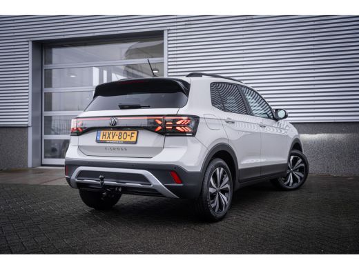 Volkswagen T-Cross 1.0 TSI Life Edition | Achteruitrijcamera | Lichtmetalen velgen 17" | Matrix LED koplampen ActivLease financial lease