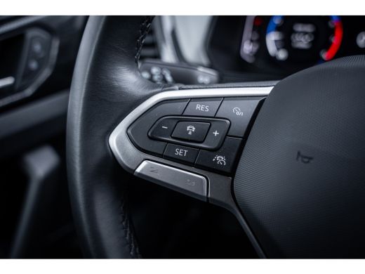 Volkswagen T-Cross 1.0 TSI Life Edition | Achteruitrijcamera | Lichtmetalen velgen 17" | Matrix LED koplampen ActivLease financial lease