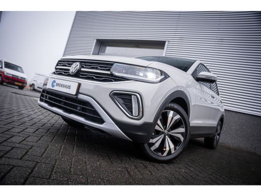 Volkswagen T-Cross 1.0 TSI Life Edition | Achteruitrijcamera | Lichtmetalen velgen 17" | Matrix LED koplampen ActivLease financial lease