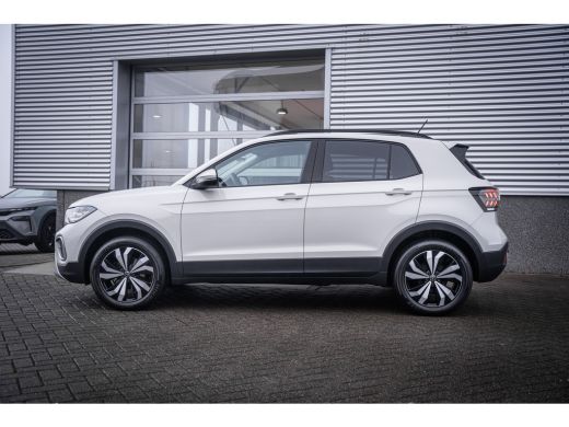 Volkswagen T-Cross 1.0 TSI Life Edition | Achteruitrijcamera | Lichtmetalen velgen 17" | Matrix LED koplampen ActivLease financial lease