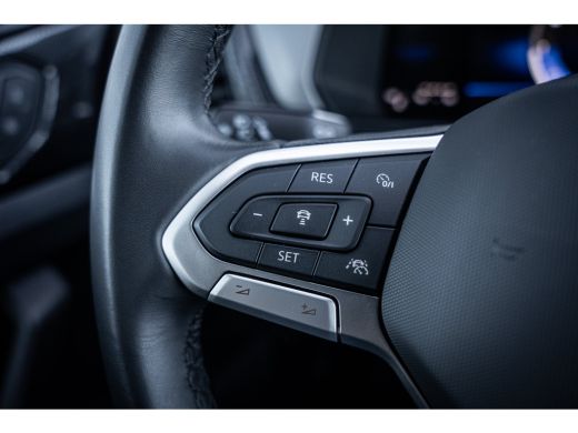 Volkswagen T-Cross 1.0 TSI Life Edition | Airco | LED koplampen | Volledig digitaal instrumentenpaneel ActivLease financial lease