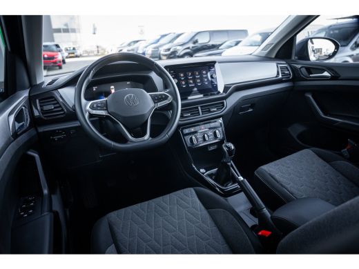 Volkswagen T-Cross 1.0 TSI Life Edition | Airco | LED koplampen | Volledig digitaal instrumentenpaneel ActivLease financial lease