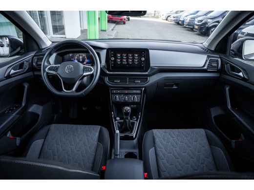 Volkswagen T-Cross 1.0 TSI Life Edition | Airco | LED koplampen | Volledig digitaal instrumentenpaneel ActivLease financial lease