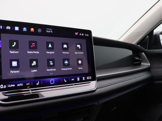 Volkswagen Tayron 1.5 eHybrid Life Edition 204PK DSG SOH 100%, Trekhaak, 18" LM Velgen, Achteruitrijcamera, Stoel-S... ActivLease financial lease