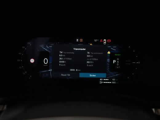 Volvo  V60 T8 Plug-in hybrid AWD Ultra Dark Bowers & Wilkins | Stoelventilatie & Massage | Head-Up | Panoram... ActivLease financial lease