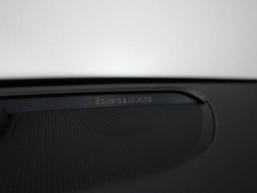 Volvo  V60 T8 Plug-in hybrid AWD Ultra Dark Bowers & Wilkins | Stoelventilatie & Massage | Head-Up | Panoram... ActivLease financial lease