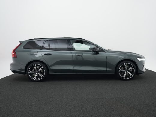 Volvo  V60 T8 Plug-in hybrid AWD Ultra Dark Bowers & Wilkins | Stoelventilatie & Massage | Head-Up | Panoram... ActivLease financial lease