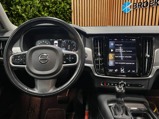 Volvo  V90 2.0 T4 Business Luxury+ Trekhaak 360cam Stoelventilatie Panoramadak ActivLease financial lease