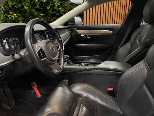 Volvo  V90 2.0 T4 Business Luxury+ Trekhaak 360cam Stoelventilatie Panoramadak ActivLease financial lease