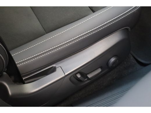 Volvo  XC40 Recharge 231PK Ultimate 70kWh | Getint Glas | HK Audio | 360 | Adap Cruise | Memory | 20'' ActivLease financial lease