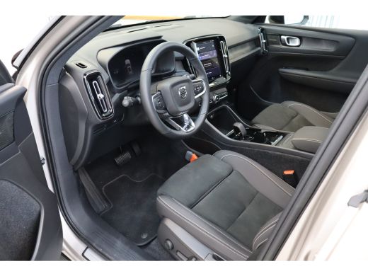 Volvo  XC40 Recharge 231PK Ultimate 70kWh | Getint Glas | HK Audio | 360 | Adap Cruise | Memory | 20'' ActivLease financial lease