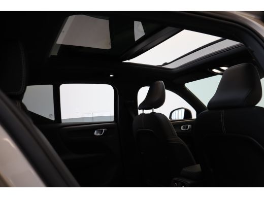 Volvo  XC40 Recharge 231PK Ultimate 70kWh | Getint Glas | HK Audio | 360 | Adap Cruise | Memory | 20'' ActivLease financial lease