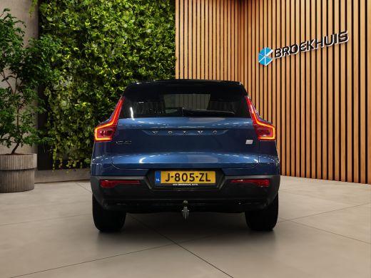 Volvo  XC40 Recharge P8 AWD R-Design Pano Trekhaak Elktr.stoelen Harman&Kardon ActivLease financial lease