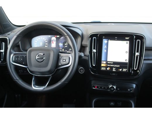 Volvo  XC40 T4 Plus Dark Recharge | ACC | Memory | HK Audio | CAM | Stoel & Stuurverw. | Elec. A.Klep | Keyle... ActivLease financial lease