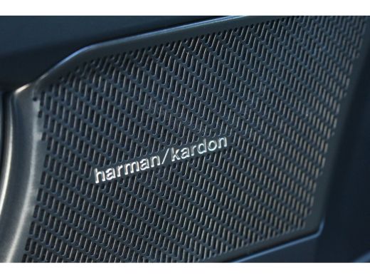 Volvo  XC40 T4 Plus Dark Recharge | ACC | Memory | HK Audio | CAM | Stoel & Stuurverw. | Elec. A.Klep | Keyle... ActivLease financial lease