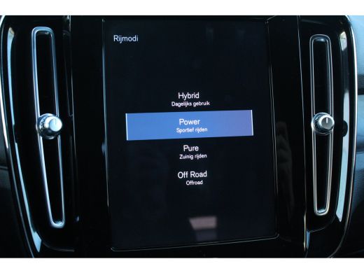 Volvo  XC40 T4 Plus Dark Recharge | ACC | Memory | HK Audio | CAM | Stoel & Stuurverw. | Elec. A.Klep | Keyle... ActivLease financial lease