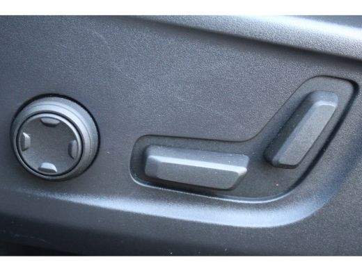 Volvo  XC40 T4 Plus Dark Recharge | ACC | Memory | HK Audio | CAM | Stoel & Stuurverw. | Elec. A.Klep | Keyle... ActivLease financial lease