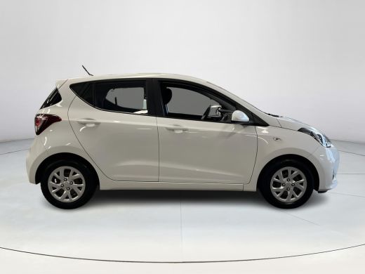 Hyundai i10 1.0i Comfort | Airco | Cruise Control | Bluetooth | Rijklaarprijs! ActivLease financial lease