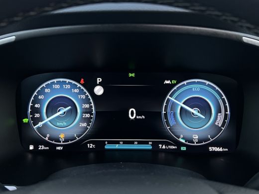 Hyundai Santa Fe 1.6 T-GDI PHEV Premium Plus Sky | Trekhaak | Leder | Pano | Krell Audio ActivLease financial lease