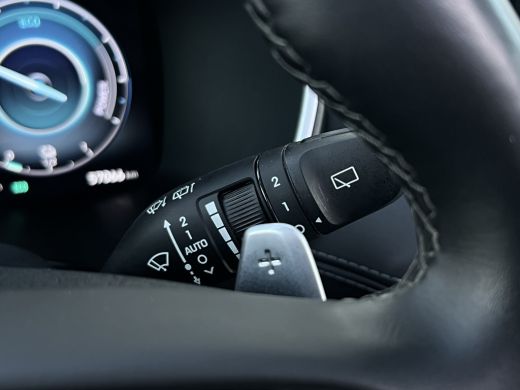 Hyundai Santa Fe 1.6 T-GDI PHEV Premium Plus Sky | Trekhaak | Leder | Pano | Krell Audio ActivLease financial lease