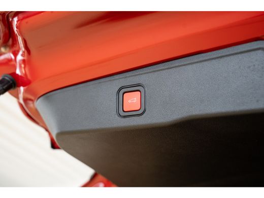 Jeep Avenger Summit 54 kWh | Camera | Apple Carplay & Android Auto | Climate Controle | Adaptive Cruise | 18 I... ActivLease financial lease