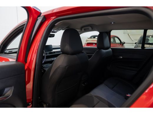 Jeep Avenger Summit 54 kWh | Camera | Apple Carplay & Android Auto | Climate Controle | Adaptive Cruise | 18 I... ActivLease financial lease