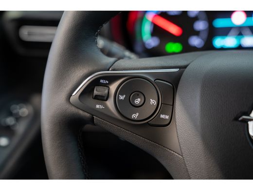 Opel Combo-e 136 L1 50kWh | Laadruimte pakket | Climate Controle | Navigatie | Parkeersensoren | Apple Carplay... ActivLease financial lease