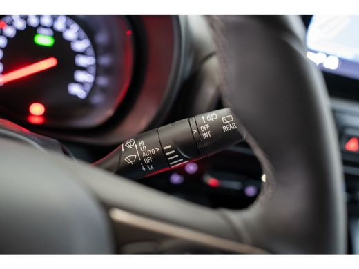 Opel Combo-e 136 L1 50kWh | Laadruimte pakket | Climate Controle | Navigatie | Parkeersensoren | Apple Carplay... ActivLease financial lease