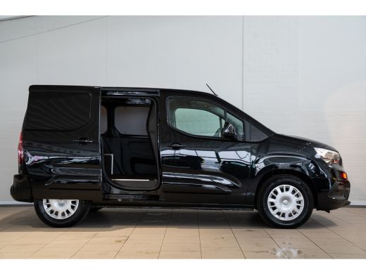 Opel Combo-e 136 L1 50kWh | Laadruimte pakket | Climate Controle | Navigatie | Parkeersensoren | Apple Carplay... ActivLease financial lease