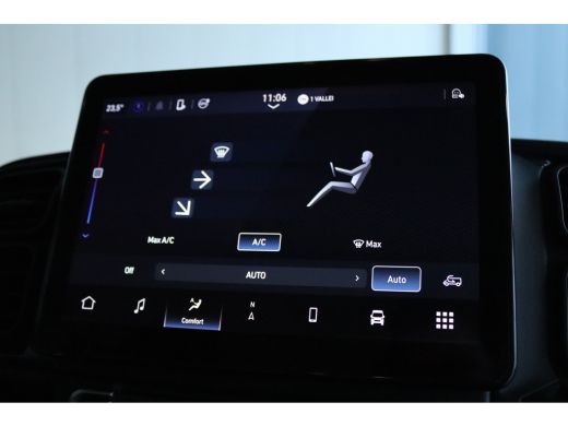 Peugeot Boxer 2.2 BlueHDi 180 S&S L3H2 3.5t Zwaar HD | Cruise Control | Camera | Navi | Betimmering | Carplay |... ActivLease financial lease