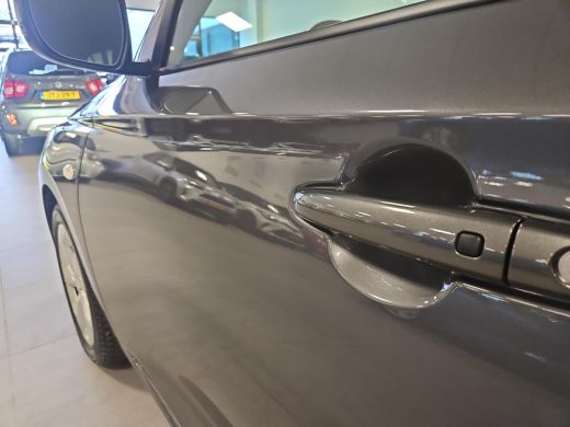 Suzuki Swift 1.2 Select Smart Hybrid ActivLease financial lease