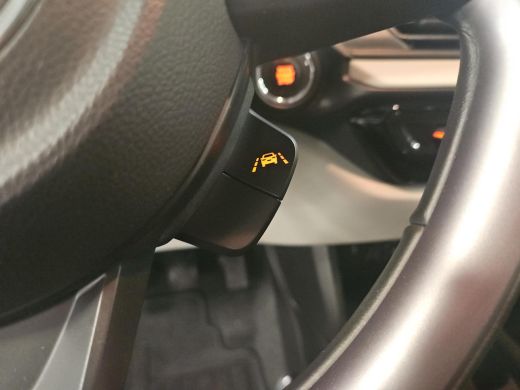 Suzuki Swift 1.2 Select Smart Hybrid ActivLease financial lease