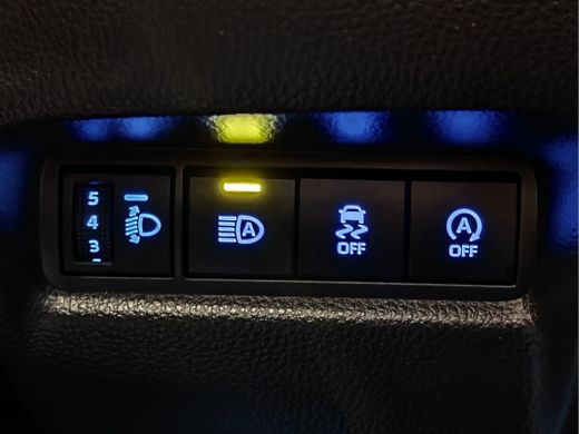 Toyota Aygo 1.0 VVT-i MT Play led | adaptive cruise ActivLease financial lease