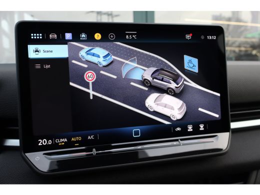 Volkswagen T-Roc Life First Edition Inclusief &euro;2000,- inruilvoordeel | 'App-Connect' draadloze smartphone integrat... ActivLease financial lease