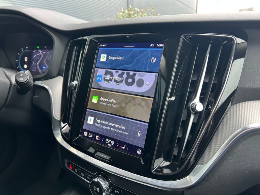 Volvo  V60 2.0 B3 Plus Dark | Pilot Assist | Black pakket | Memory | Stuurwiel verwarmd | Camera | ActivLease financial lease