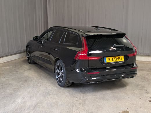 Volvo  V60 2.0 B3 Plus Dark | Pilot Assist | Black pakket | Memory | Stuurwiel verwarmd | Camera | ActivLease financial lease
