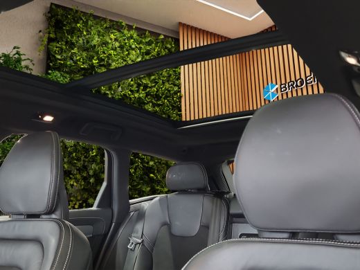 Volvo  V90 2.0 B4 R-Design Panoramadak Google! Harman&Kardon ActivLease financial lease