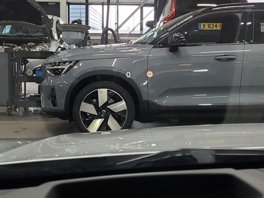 Volvo  V90 2.0 B4 R-Design Panoramadak Google! Harman&Kardon ActivLease financial lease