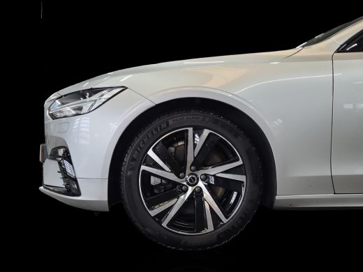 Volvo  V90 2.0 B4 R-Design Panoramadak Google! Harman&Kardon ActivLease financial lease