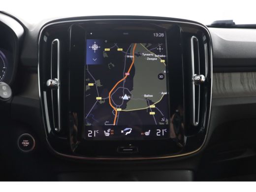 Volvo  XC40 1.5 T5 Recharge Inscription | Camera | Keyless entry | LED achterlichten ActivLease financial lease